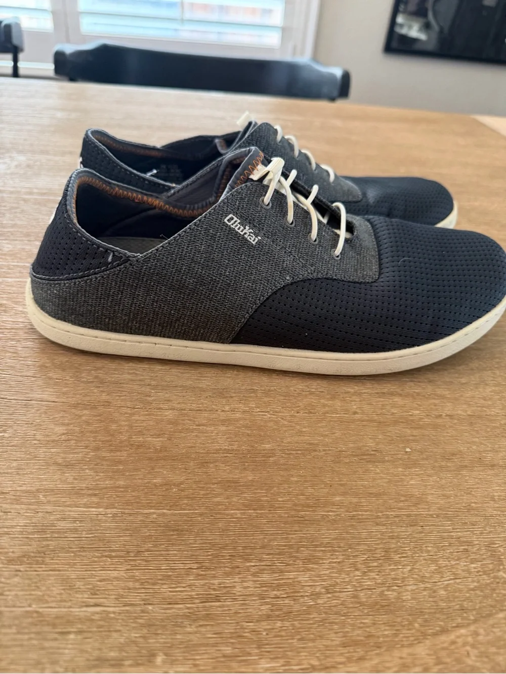 OluKai Men’s 10 Navy Perforated Slip-On Lace Sneakers Comfort Shoes